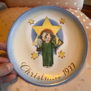 Herald Angel Christmas plate by Schmid Brothers designed by Berta Hummel